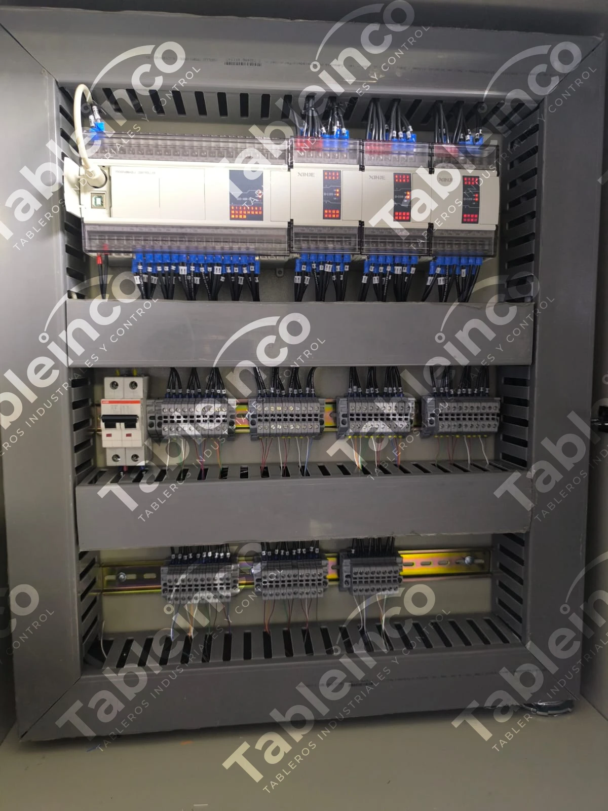 fabricación de tableros de control